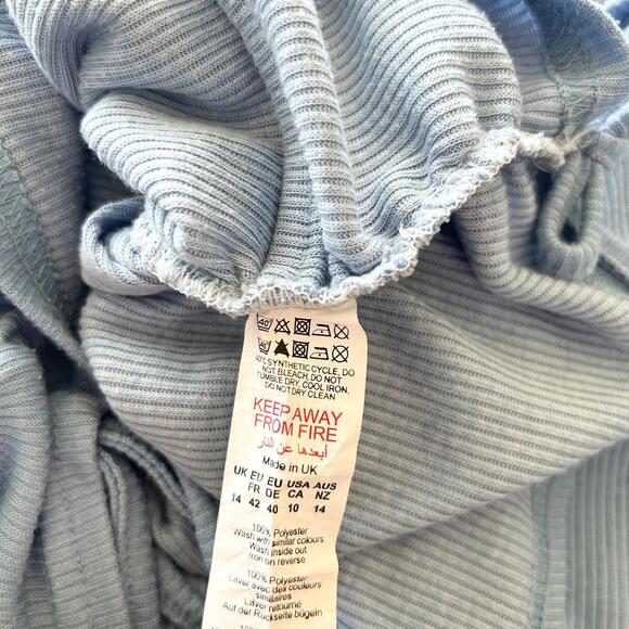 Pretty Little Thing Blue Ribbed Scrunch Long Sleeve Top Blouse Women's Size 10 - Picture 5 of 5